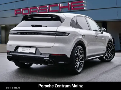 Porsche Cayenne — poza 3