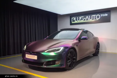 Tesla Model S — poza 2