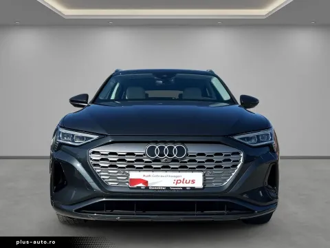 Audi Q8 — poza 2