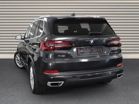 BMW X5 — poza 3