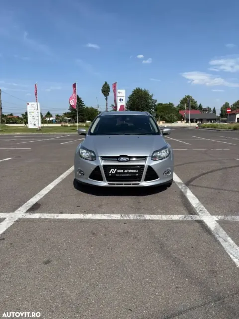 Ford Focus — poza 2