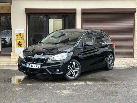 BMW 225 Active Tourer — poza 2