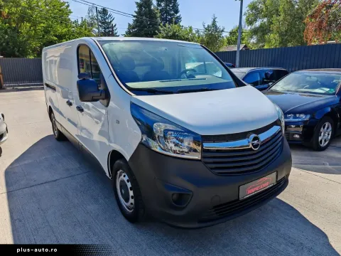 Opel Vivaro — poza 2