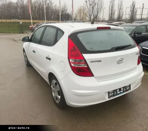 Hyundai I30 — poza 3