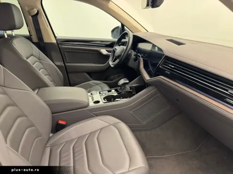 Volkswagen Touareg — poza 2