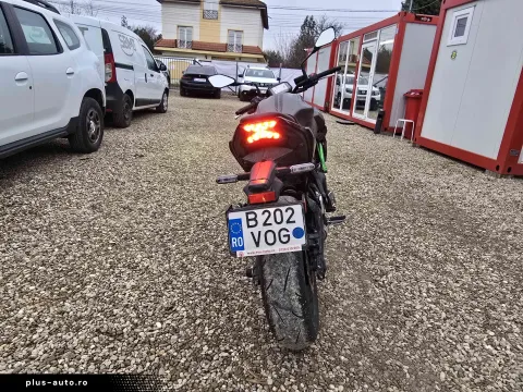Kawasaki Z650 — poza 3
