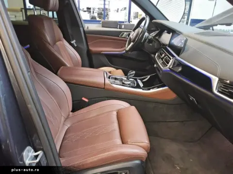 BMW X5 — poza 3