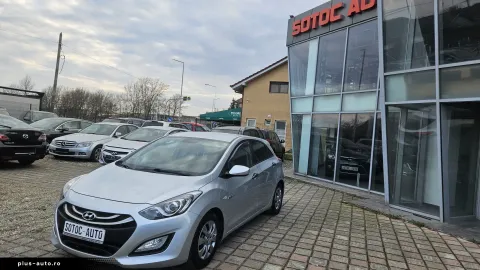 Hyundai I30 — poza 3