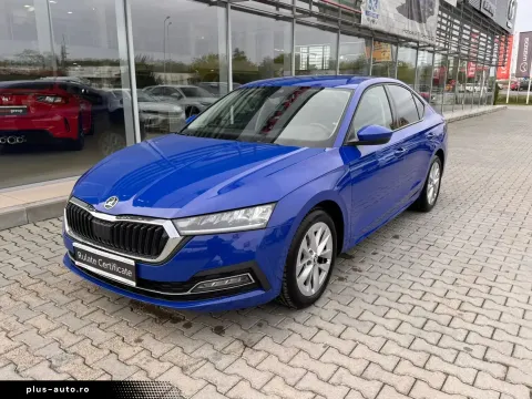 Skoda Octavia — poza 2