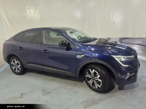 Renault Arkana — poza 2