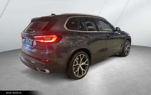 BMW X5 — poza 3
