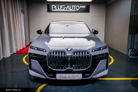 BMW 750 — poza 3
