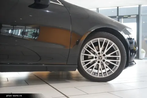 Mercedes-Benz Cla 200 — poza 3