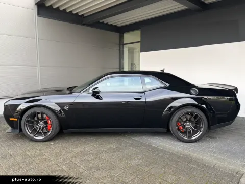 Dodge Challenger — poza 2