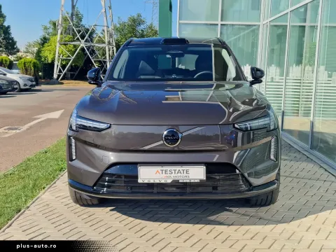 Volvo Ex90 — poza 3