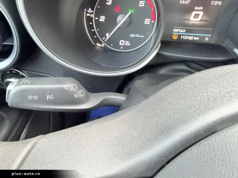 Alfa Romeo Stelvio — poza 3