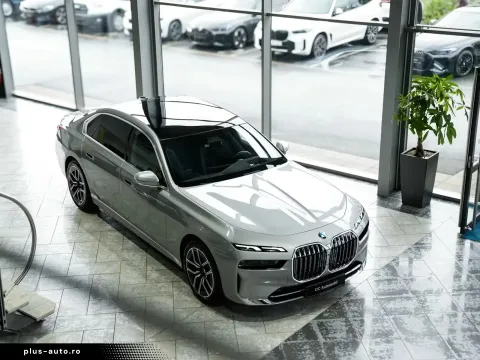 BMW 740 — poza 2