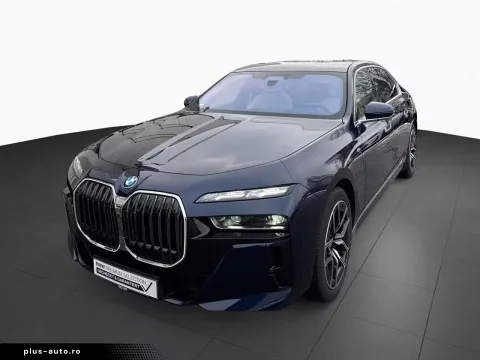 BMW 750 — poza 2