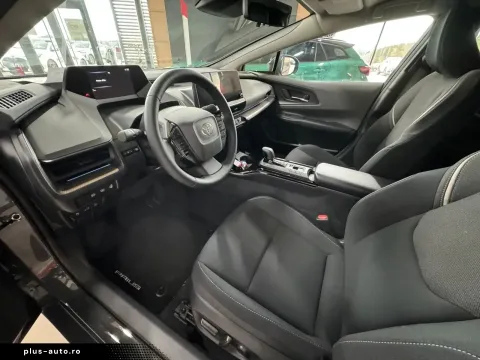 Toyota Prius+ — poza 2