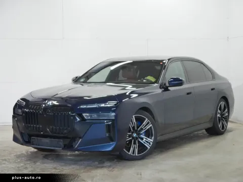 BMW 740 — poza 2