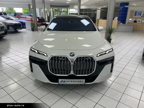 BMW 740 — poza 2