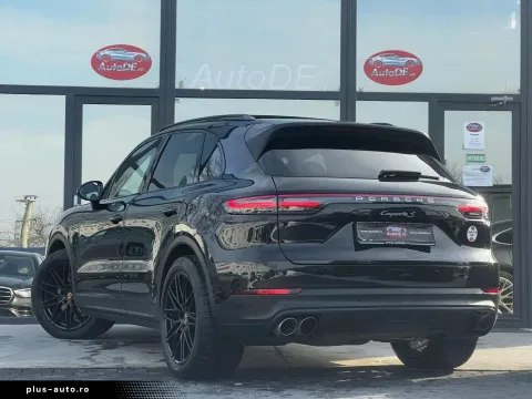 Porsche Cayenne — poza 3
