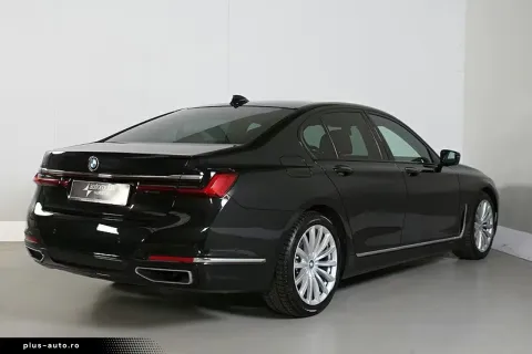 BMW 740 — poza 3