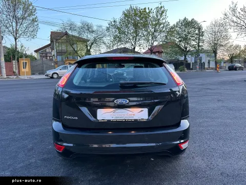 Ford Focus — poza 3