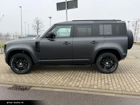 Land Rover Defender — poza 3