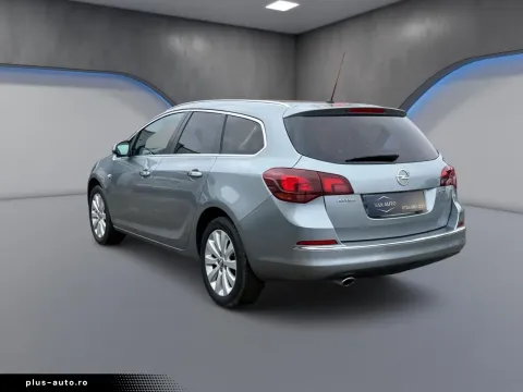 Opel Astra — poza 3
