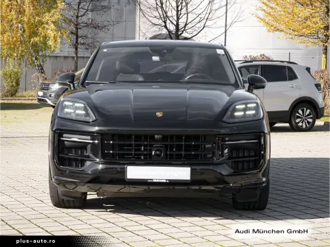 Porsche Cayenne — poza 2