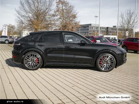 Porsche Cayenne — poza 3