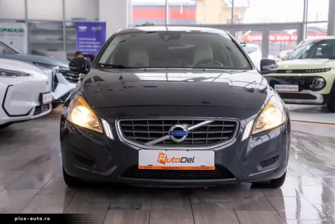 Volvo S40 — poza 2