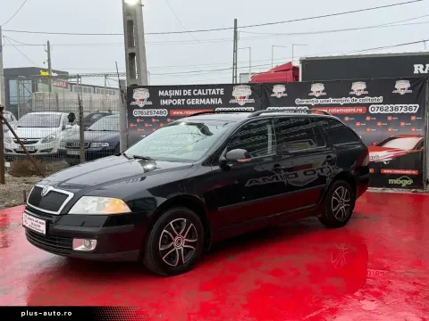 Skoda Octavia — poza 3