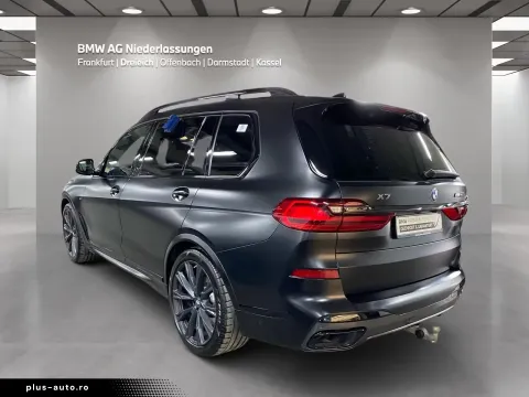 BMW X7 M50 — poza 3