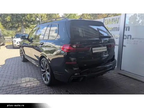 BMW X7 M50 — poza 3