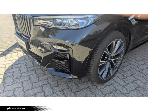 BMW X7 M50 — poza 2