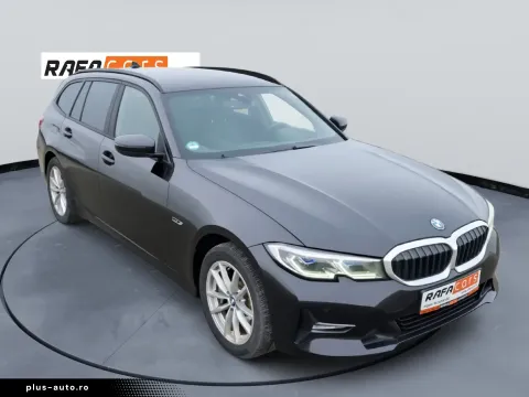 BMW 330 — poza 3