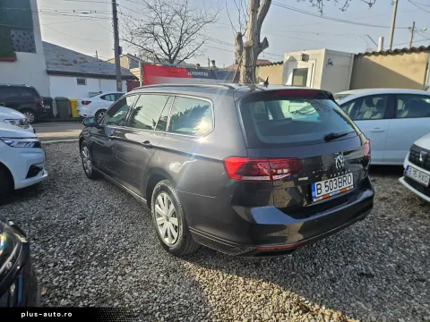 Volkswagen Passat Variant — poza 3