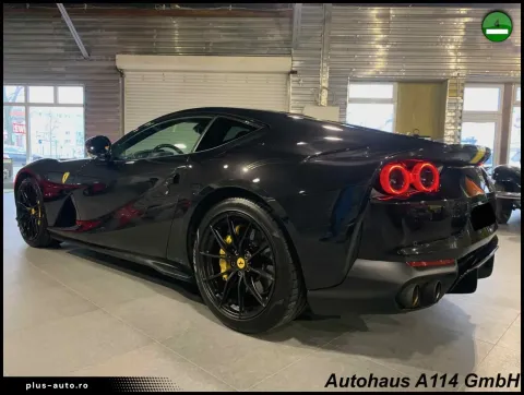 Ferrari 812 — poza 3