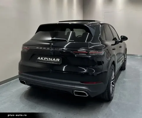 Porsche Cayenne — poza 2