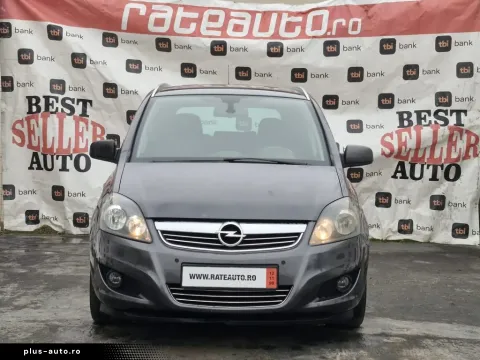 Opel Zafira — poza 2