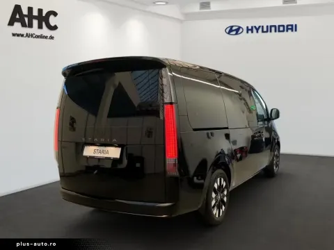 Hyundai Staria — poza 3