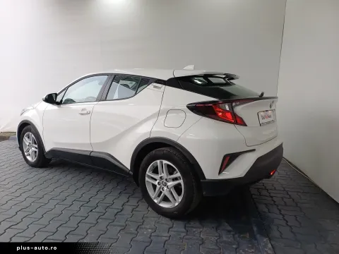 Toyota C-Hr — poza 3