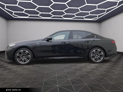 BMW 520 — poza 2