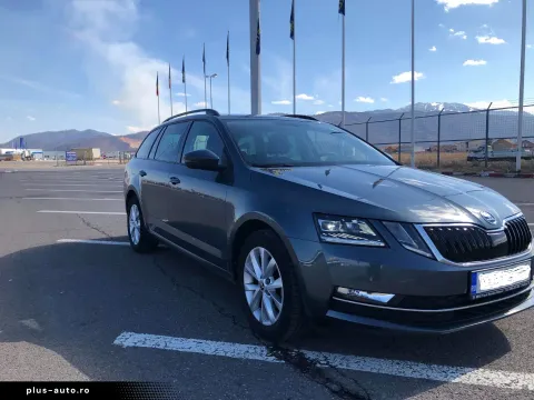 Skoda Octavia — poza 3