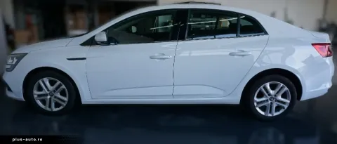 Renault Megane — poza 3