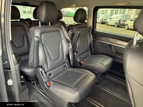 Mercedes-Benz V 220