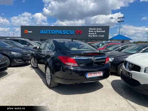 Opel Insignia — poza 3