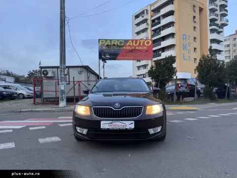 Skoda Octavia — poza 2